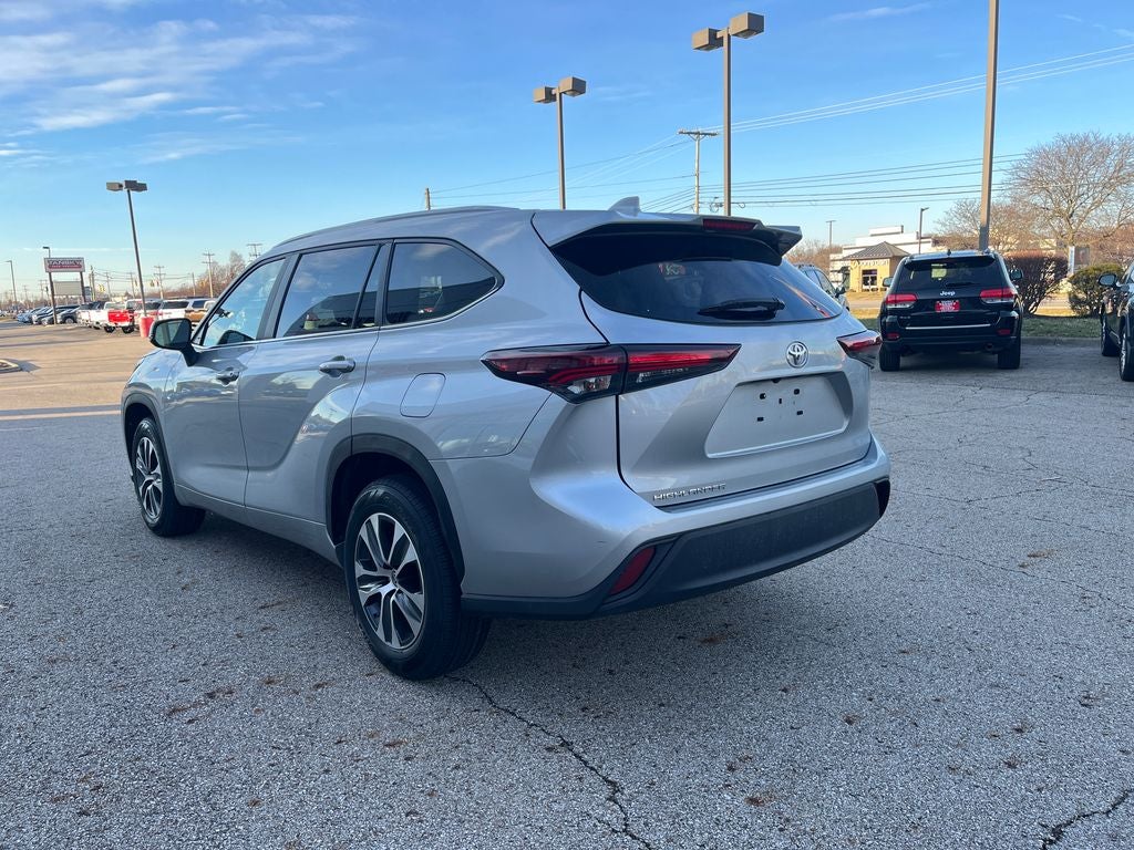 2024 Toyota Highlander XLE
