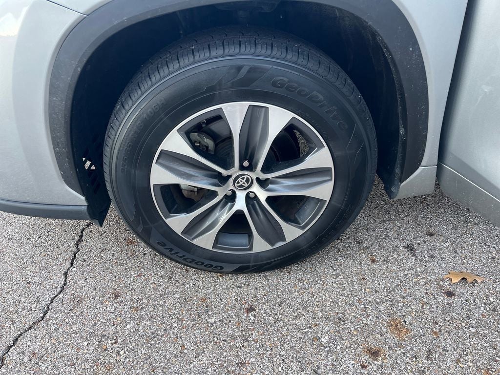 2024 Toyota Highlander XLE