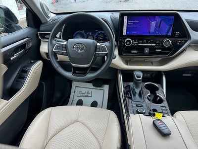 2024 Toyota Highlander Limited