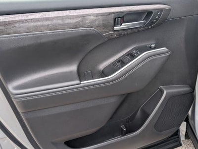 2025 Toyota Highlander Limited
