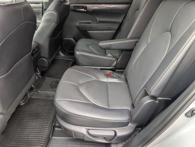 2025 Toyota Highlander Limited