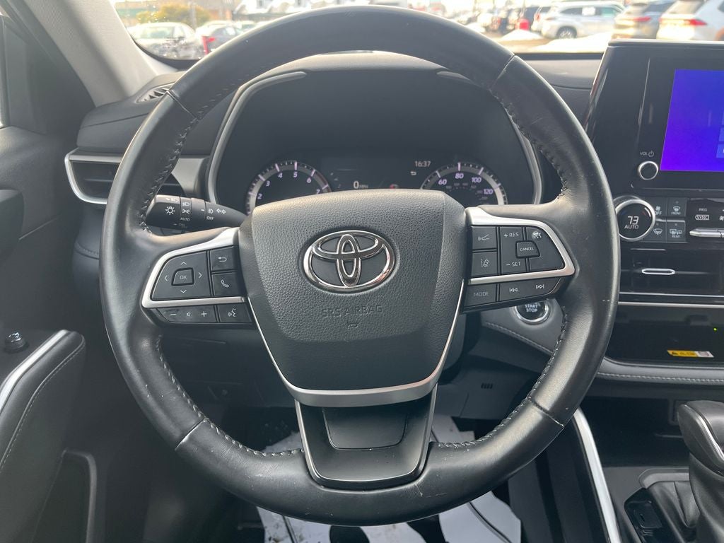 2023 Toyota Highlander XLE