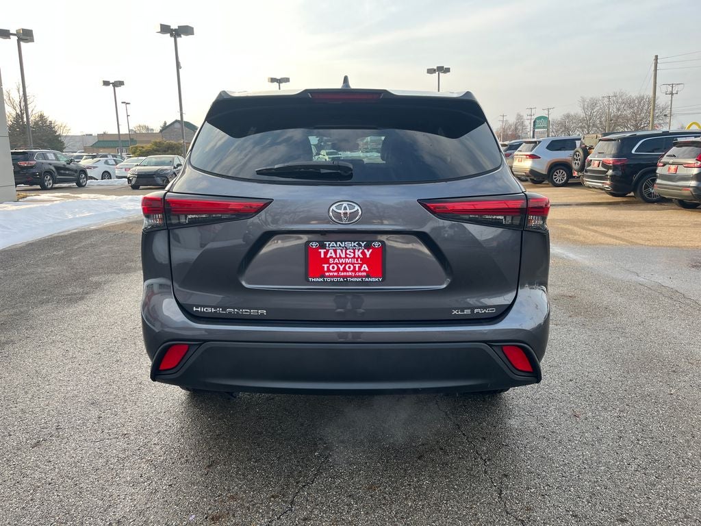 2023 Toyota Highlander XLE