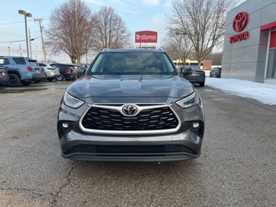 2023 Toyota Highlander XLE