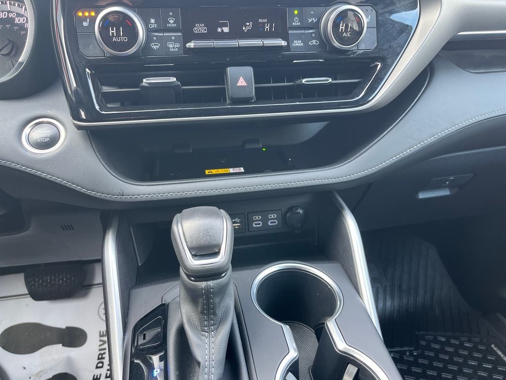 2024 Toyota Highlander XLE