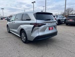 2024 Toyota Sienna LE 8 Passenger