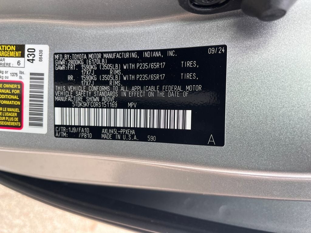 2024 Toyota Sienna LE 8 Passenger