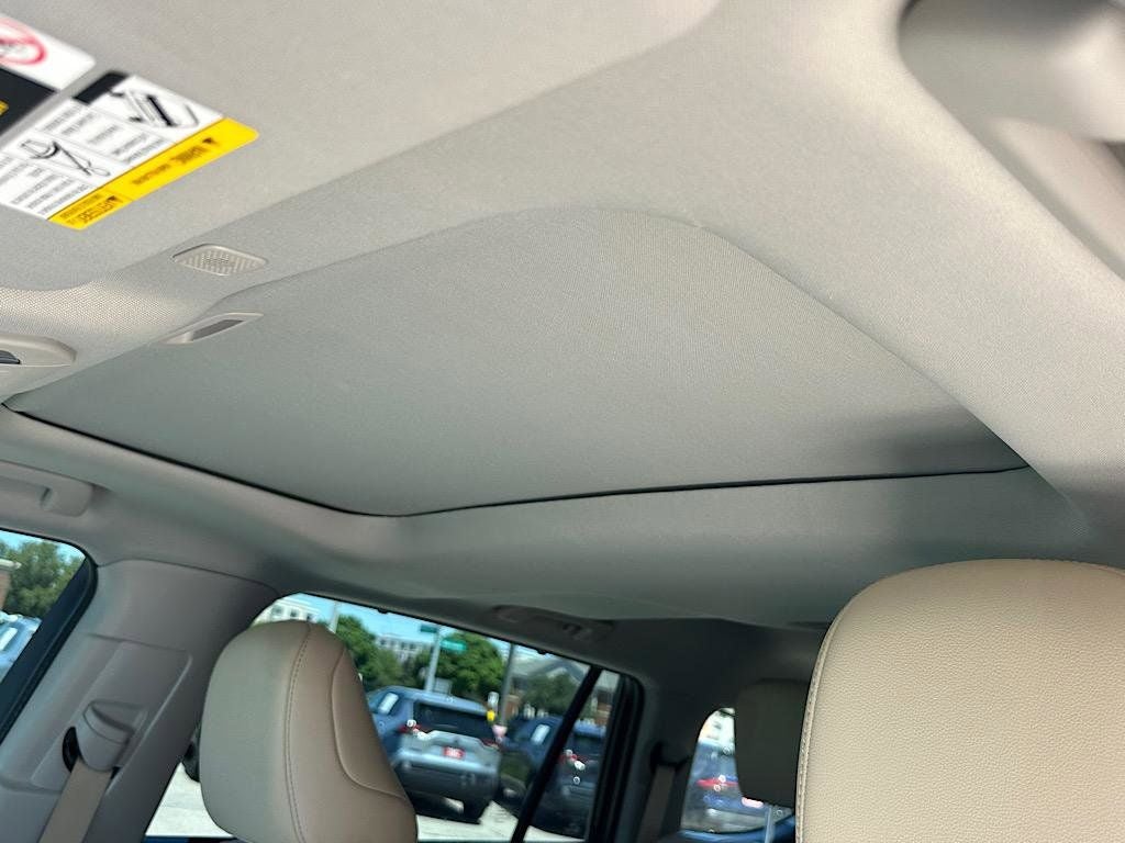 2024 Toyota Highlander Hybrid Limited