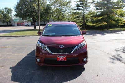 2016 Toyota Sienna SE 7 Passenger
