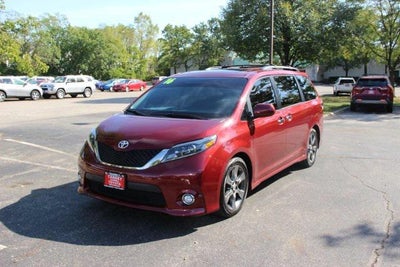 2016 Toyota Sienna SE 7 Passenger