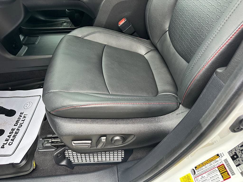 2025 Toyota Sienna XSE 7 Passenger