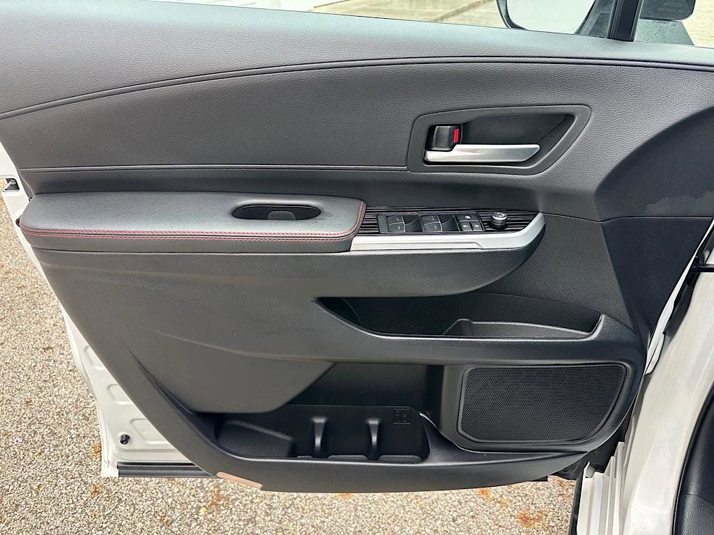 2025 Toyota Sienna XSE 7 Passenger
