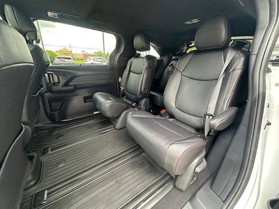 2025 Toyota Sienna XSE 7 Passenger