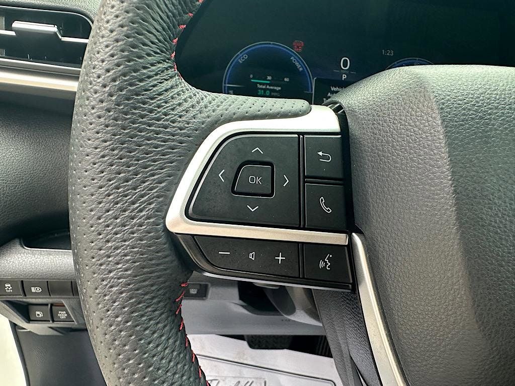 2025 Toyota Sienna XSE 7 Passenger