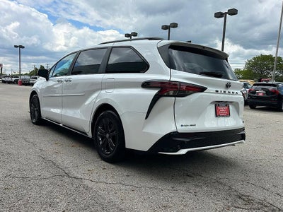 2025 Toyota Sienna XSE 7 Passenger