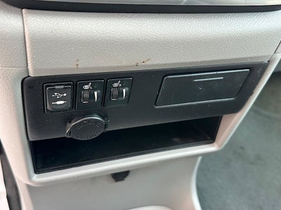 2016 Toyota Sienna XLE 8 Passenger