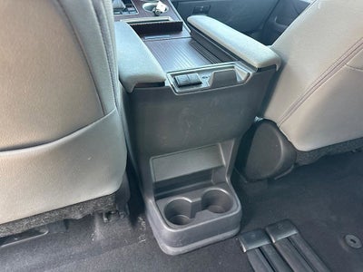2022 Toyota Sienna XLE 8 Passenger