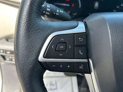 2022 Toyota Sienna XLE 8 Passenger