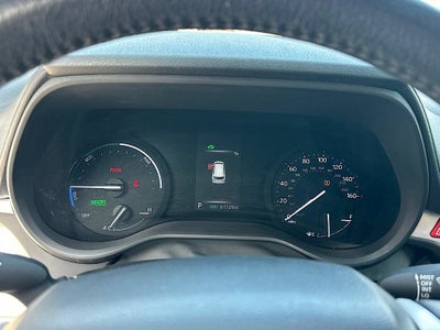 2022 Toyota Sienna XLE 8 Passenger