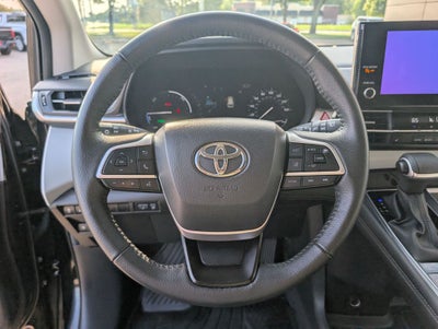 2025 Toyota Sienna XLE 7 Passenger