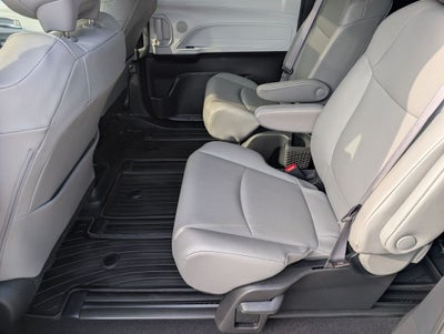 2025 Toyota Sienna XLE 7 Passenger