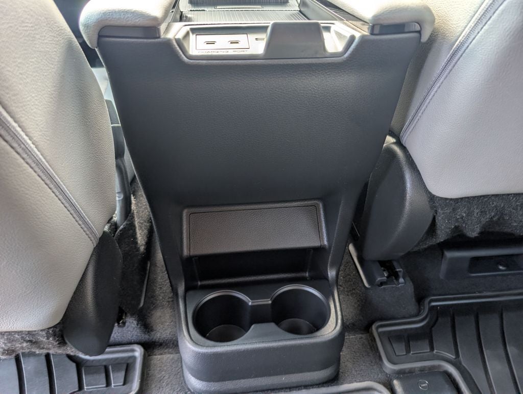 2025 Toyota Sienna XLE 7 Passenger