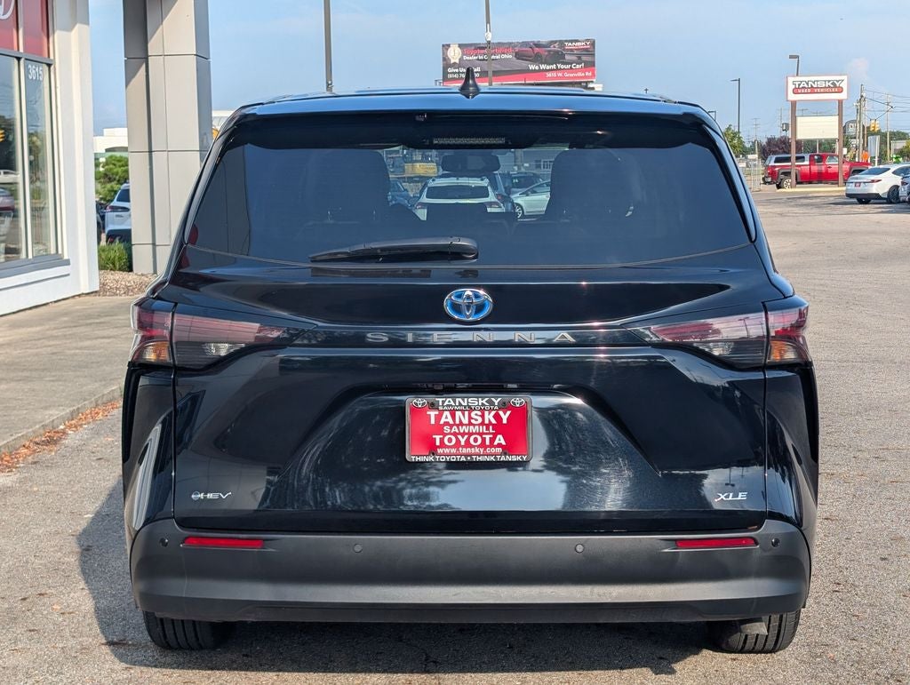 2025 Toyota Sienna XLE 7 Passenger