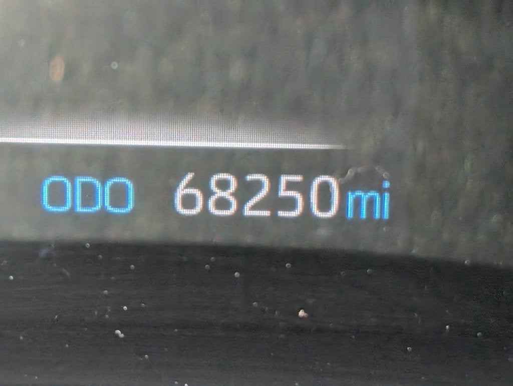 2021 Toyota Sienna XLE 8 Passenger