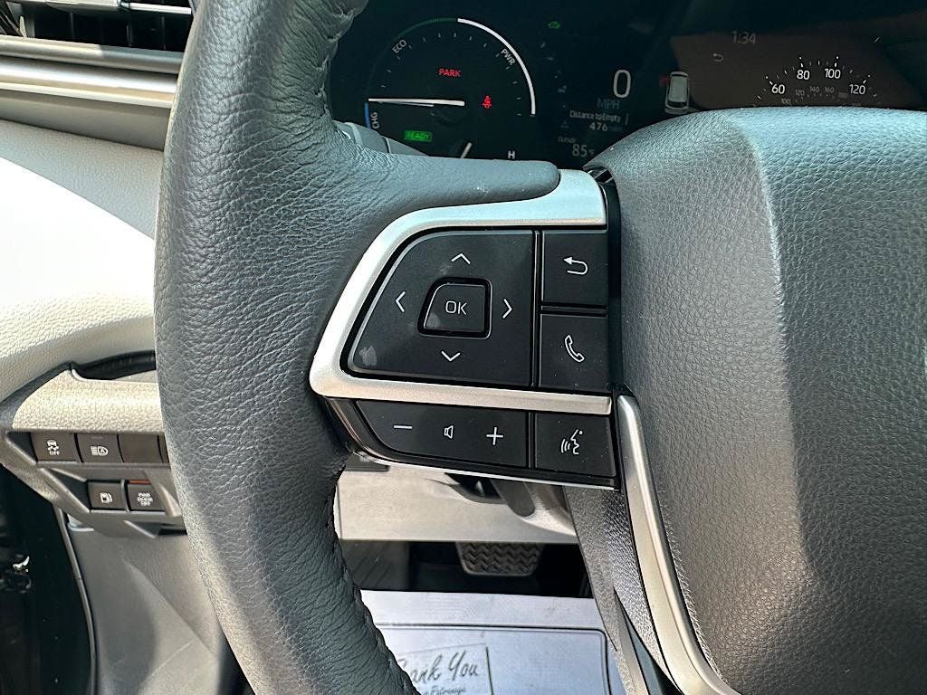 2025 Toyota Sienna XLE 7 Passenger