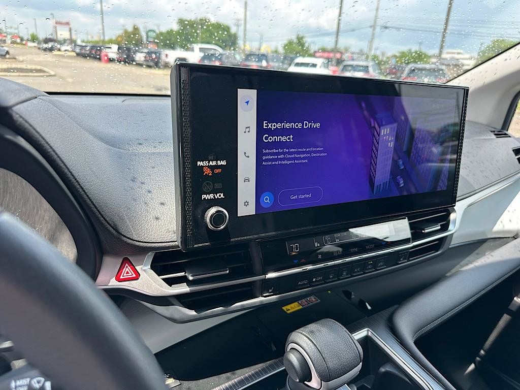 2025 Toyota Sienna XLE 7 Passenger