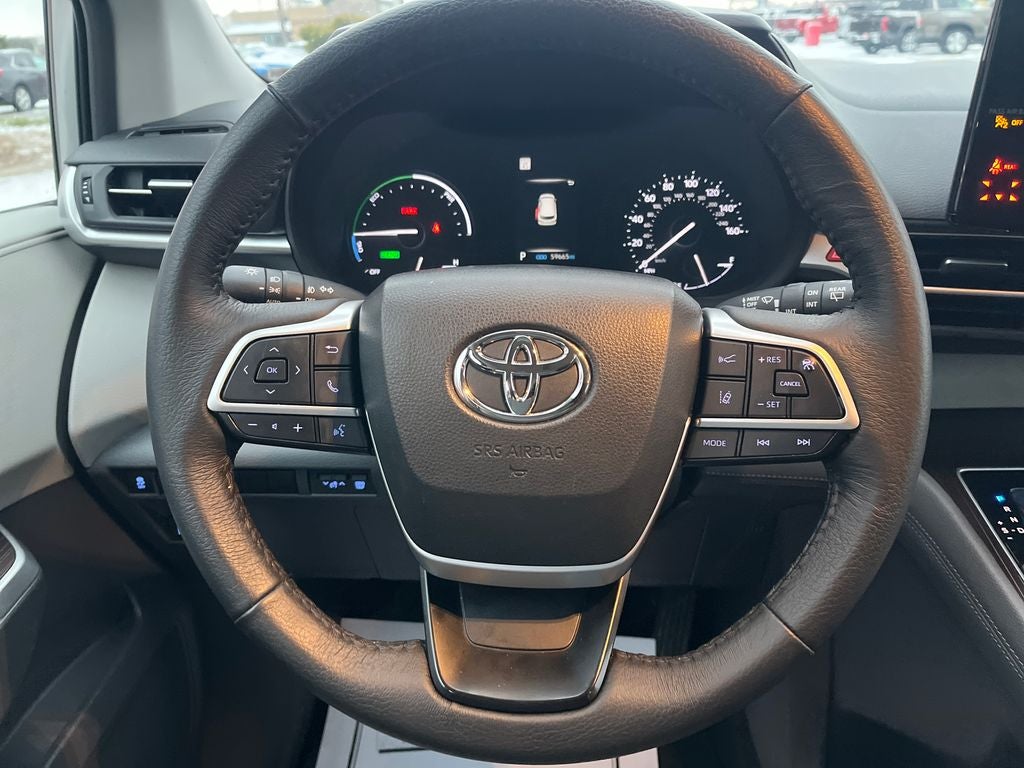 2023 Toyota Sienna XLE 7 Passenger