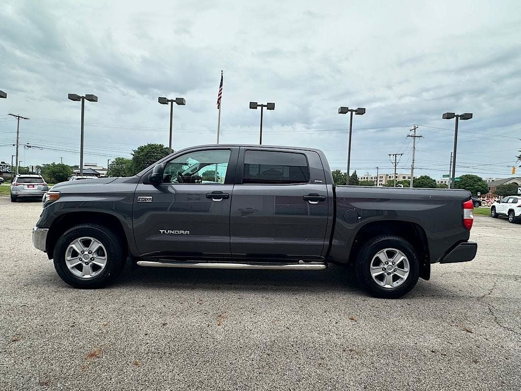 2018 Toyota Tundra SR5
