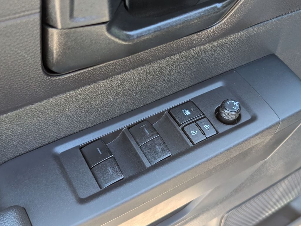 2025 Toyota Tundra SR