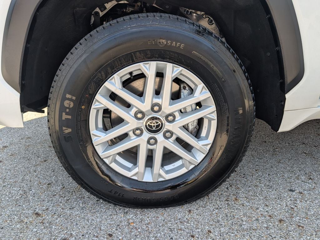 2022 Toyota Tundra SR5