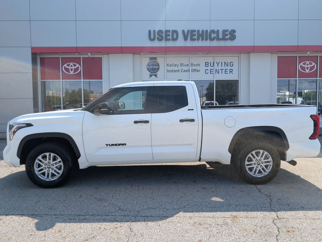 2022 Toyota Tundra SR5