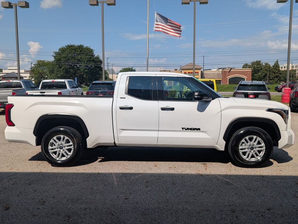 2022 Toyota Tundra SR5