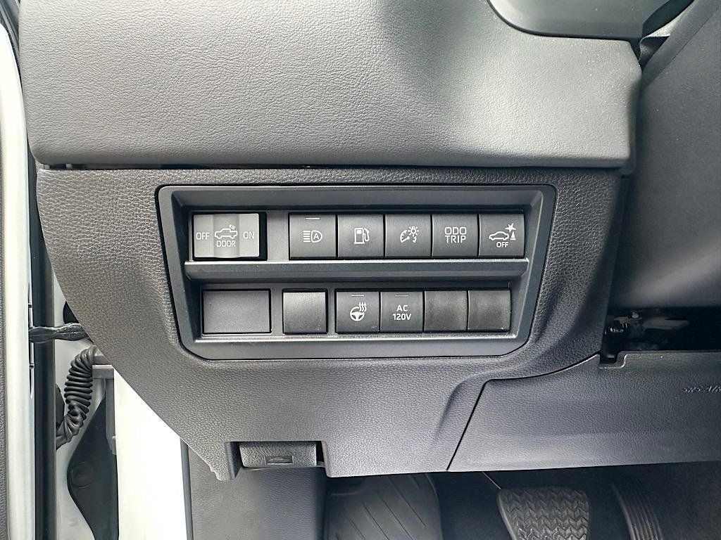 2025 Toyota Tundra Hybrid Platinum
