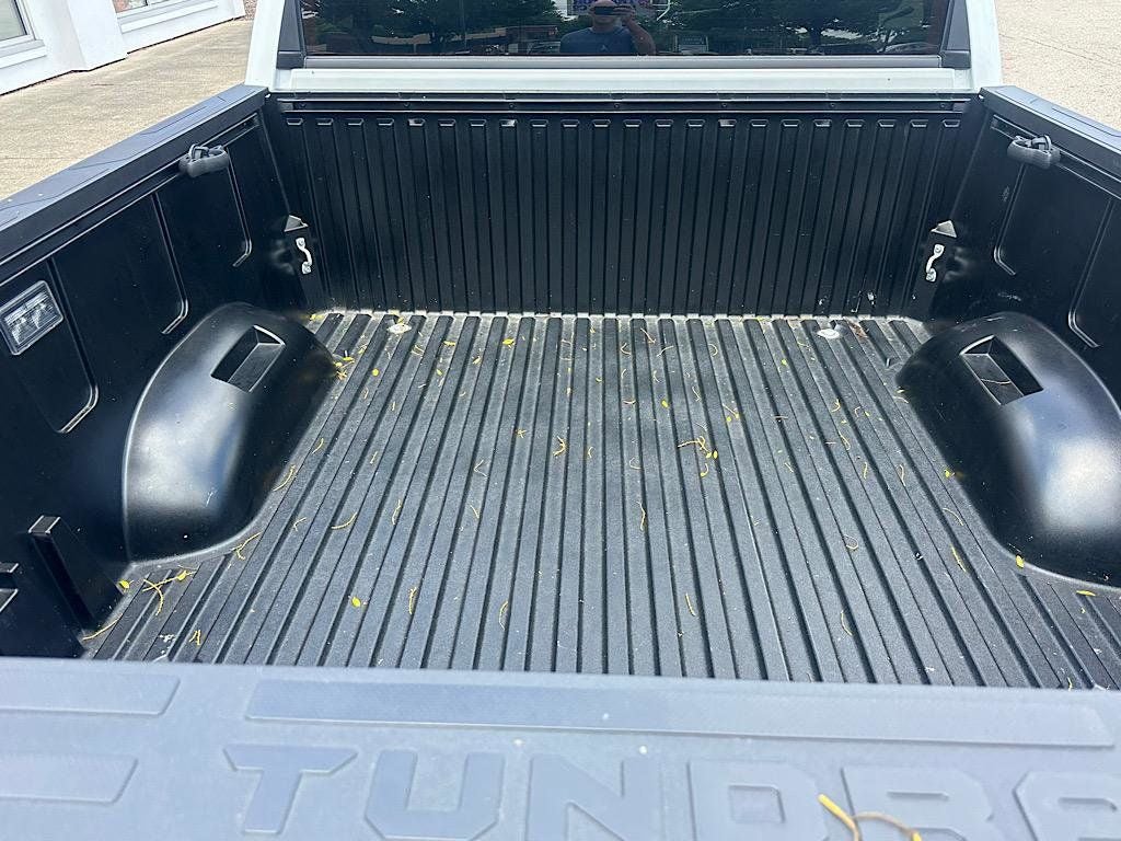 2025 Toyota Tundra Hybrid Platinum