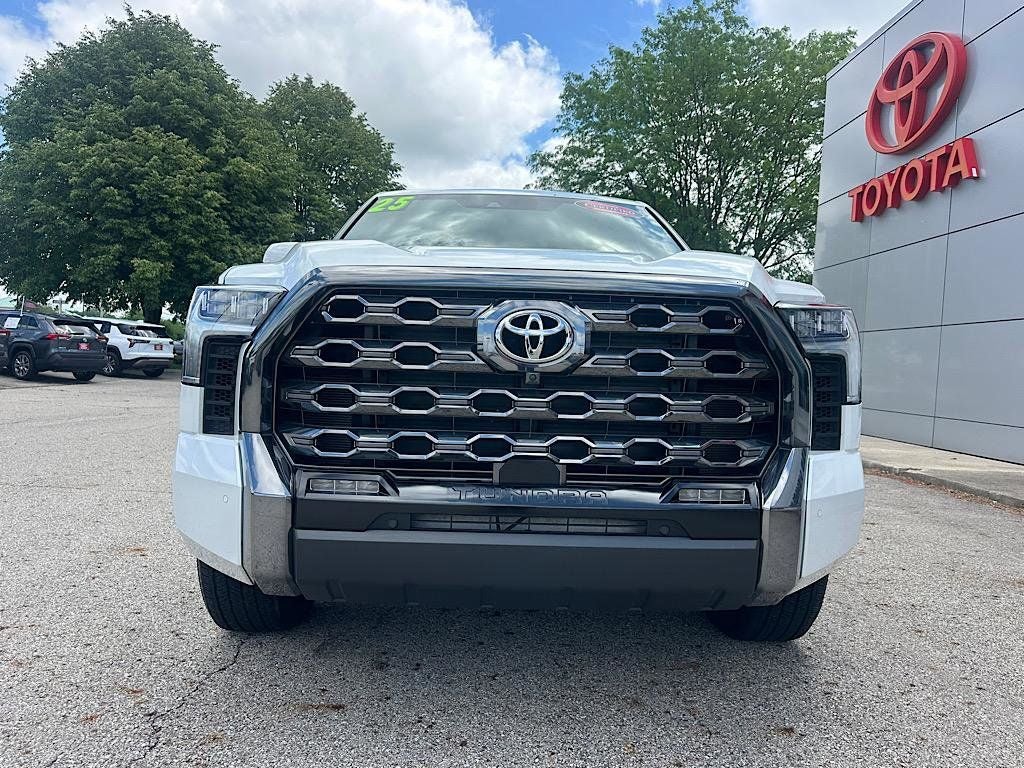 2025 Toyota Tundra Hybrid Platinum