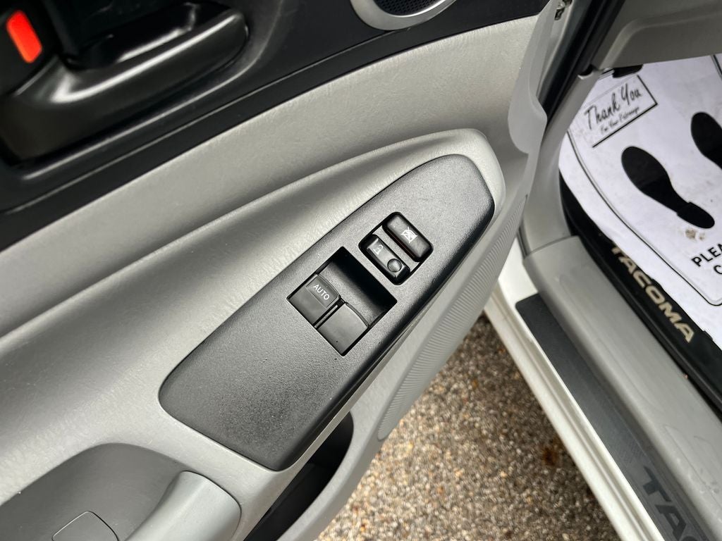 2012 Toyota Tacoma Base V6