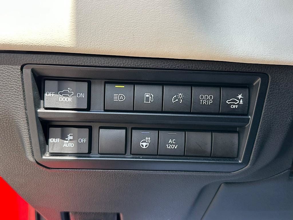 2023 Toyota Tundra Hybrid Capstone