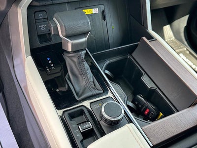 2023 Toyota Tundra Hybrid Capstone