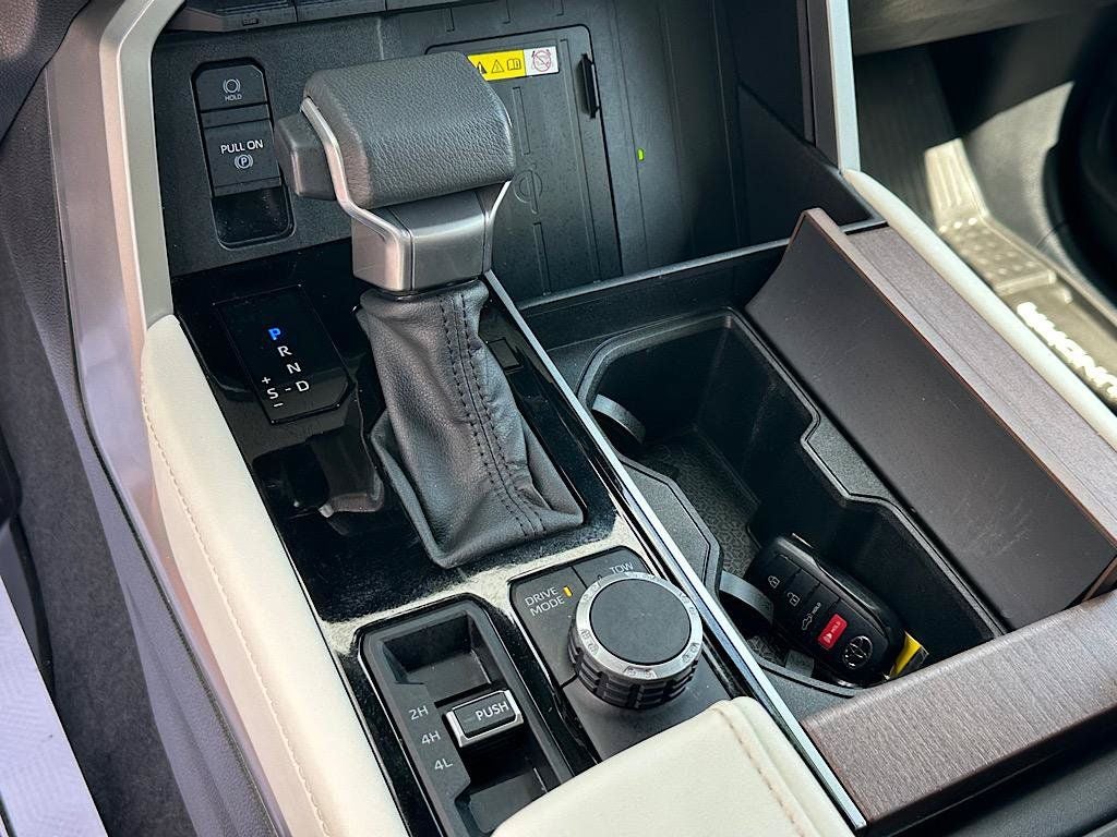 2023 Toyota Tundra Hybrid Capstone
