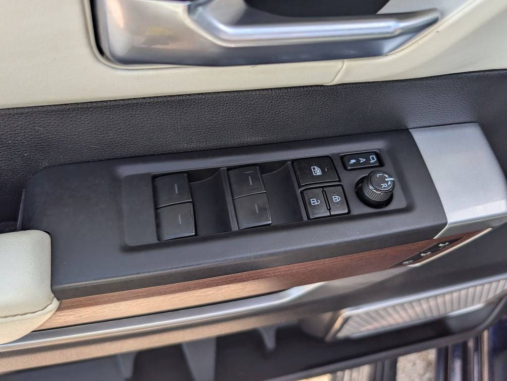 2023 Toyota Tundra Hybrid Capstone