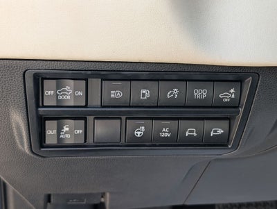 2023 Toyota Tundra Hybrid Capstone