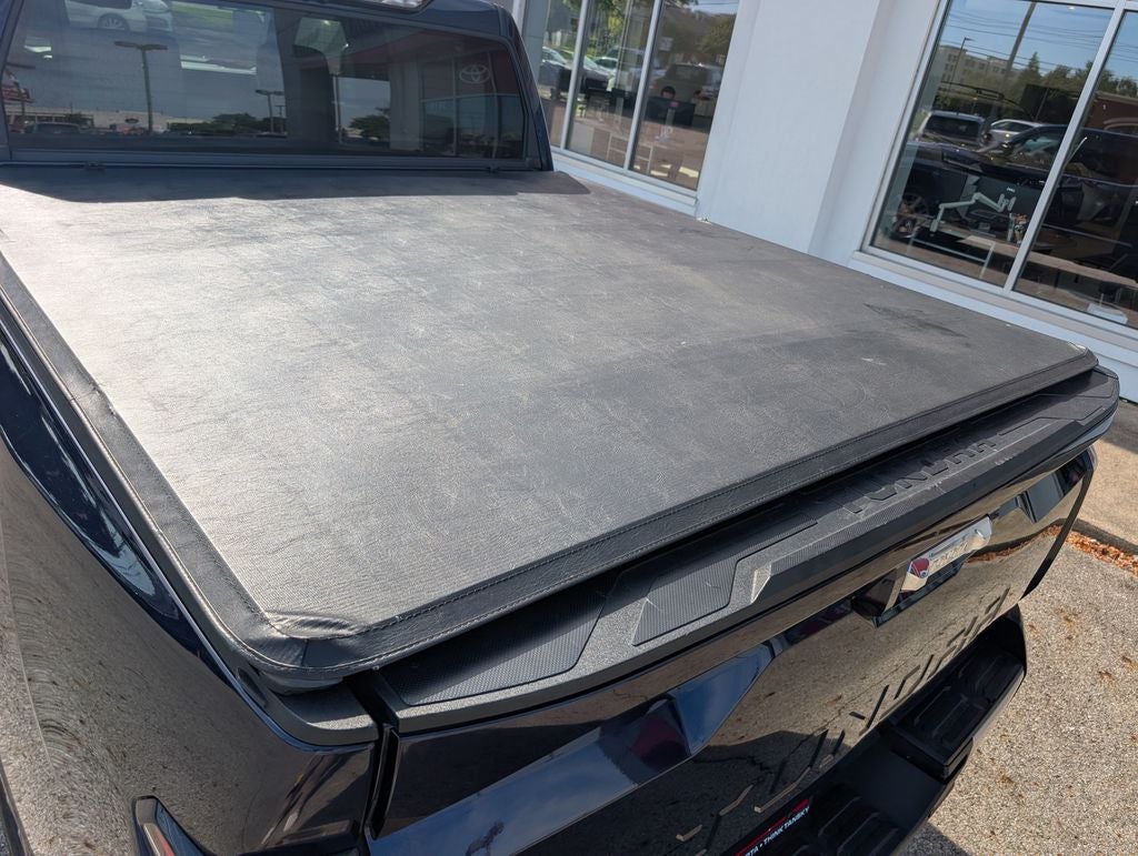 2023 Toyota Tundra Hybrid Capstone