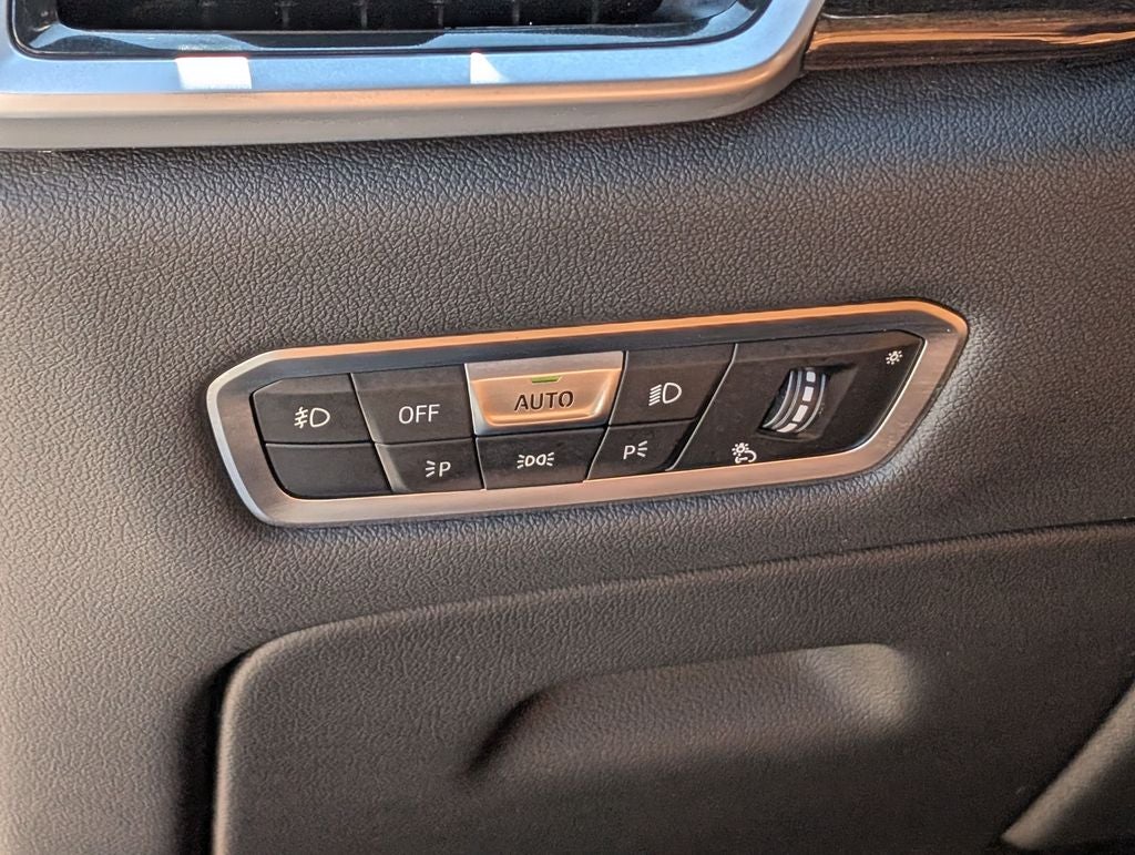 2021 BMW X6 xDrive40i