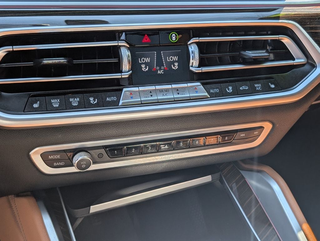 2021 BMW X6 xDrive40i