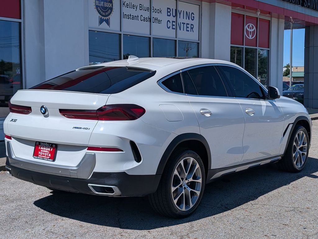 2021 BMW X6 xDrive40i