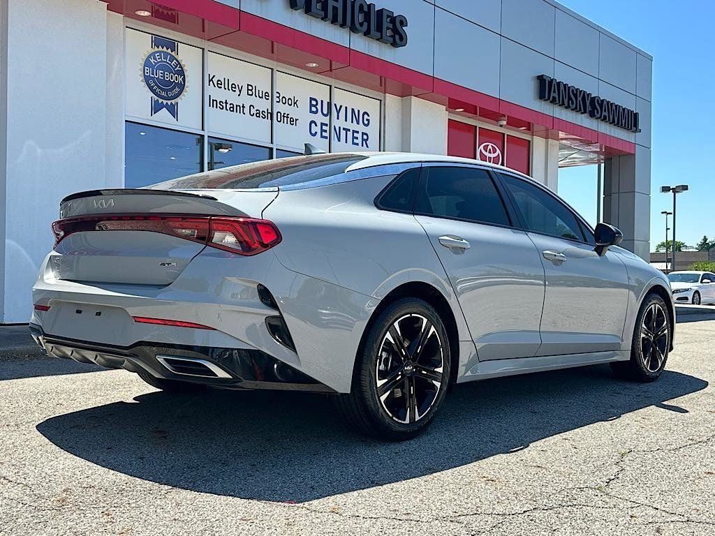 2024 Kia K5 GT-Line